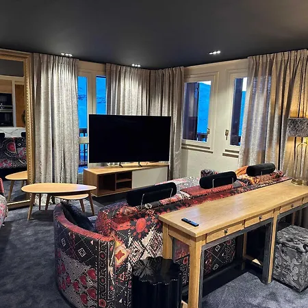 Luxury Ski-in Ski-out 4br With 4 Baths -