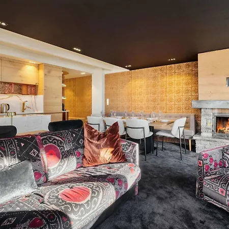 Luxury 4br With 4 Baths - - D' Emeraude *