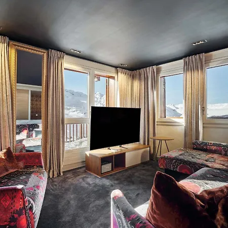 Luxury 4br With 4 Baths - - D' Emeraude شقة *