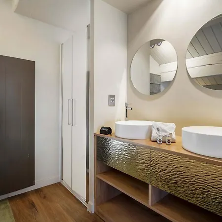 Luxury Ski-in Ski-out 4br With 4 Baths - Апартаменти