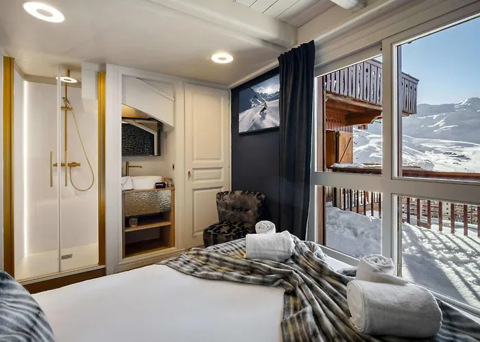 Luxury 4br With 4 Baths - - D' Emeraude *